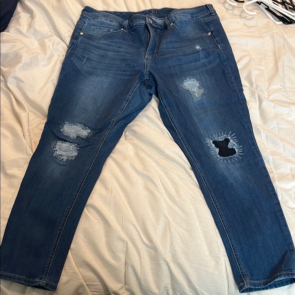 Women's Distressed Blue Jeans